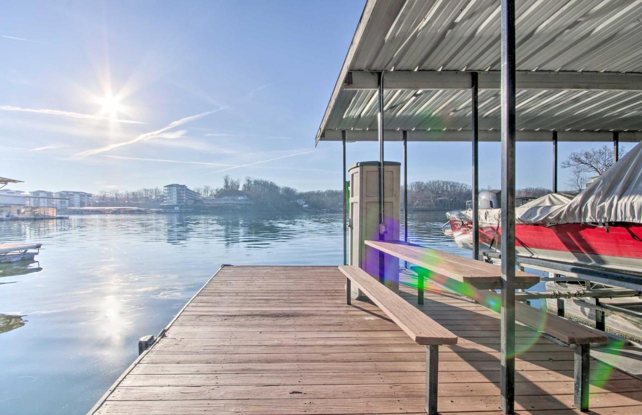 Waterfront Townhome With Private Dock And Lake Views Lake Ozark Exteriér fotografie